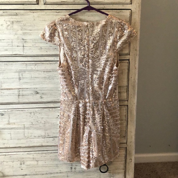 Romper - Picture 2 of 3